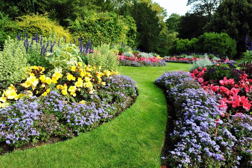 atlanta-landscape-hardscape-maintenance-services-the-ricks-group North metro Atlanta hardscapes and landscaping services