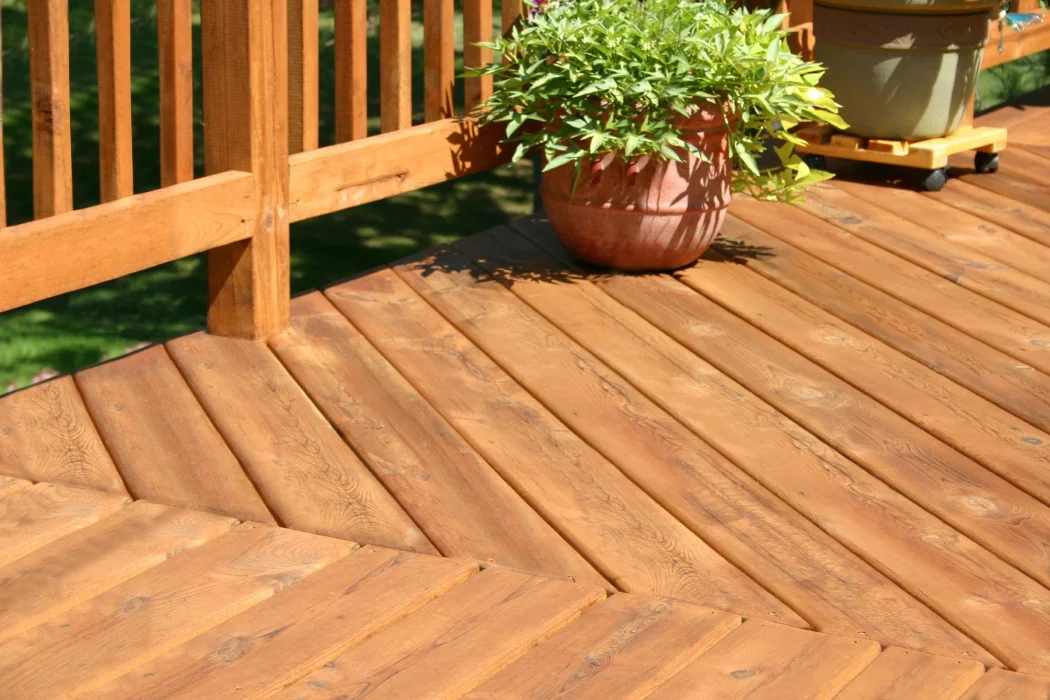 Custom deck builder The Ricks Group designs and builds gorgeous outdoor living area custom decks